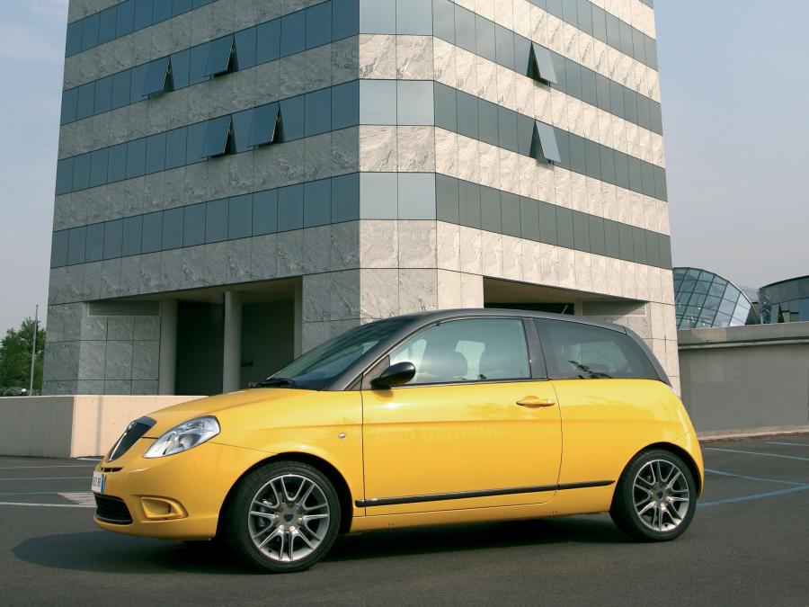  Lancia Ypsilon Sport by MomoDesign (843) 2007 года  (фото 44 из 69)